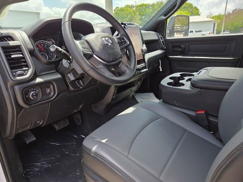 New 2026 RAM 2500 Tradesman AWD/4WD image 13