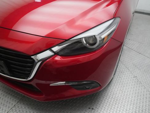 Used 2018 MAZDA MAZDA3 Grand Touring w/ Premium Equipment Package image 20