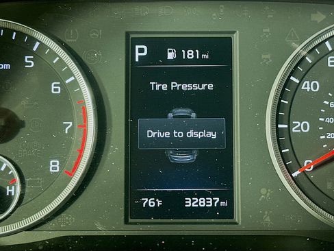 Used 2024 Kia K5 LXS FWD image 19
