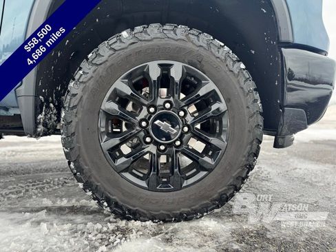 Used 2025 Chevrolet Silverado 2500 LT w/ Trail Boss Package image 11