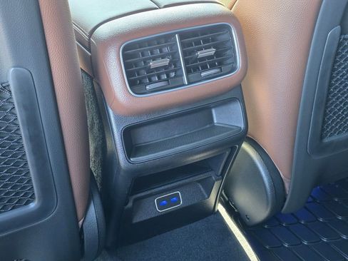 New 2026 Mercedes-Benz GLE 450 4MATIC image 17