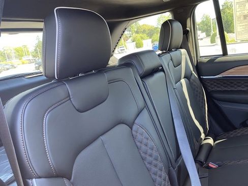 New 2025 Jeep Grand Cherokee Summit image 35