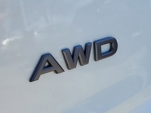 New 2026 Nissan Rogue SV image 6