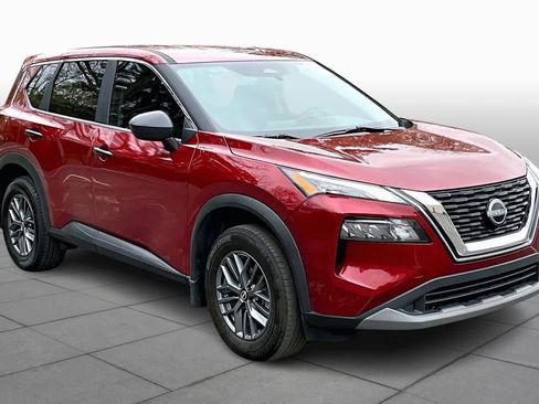 Used 2023 Nissan Rogue S image 3