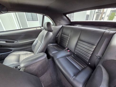 Used 2004 Ford Mustang GT RWD image 29