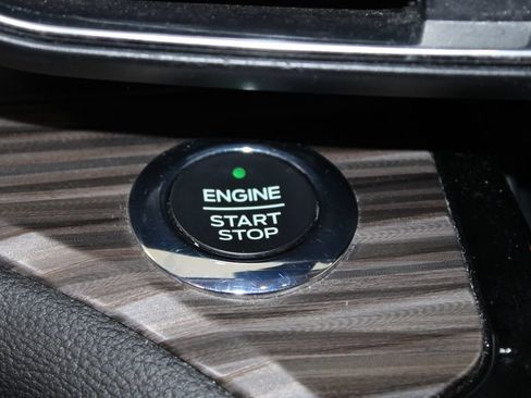 Used 2021 Ford Explorer Limited w/ Equipment Group 301A RWD image 27