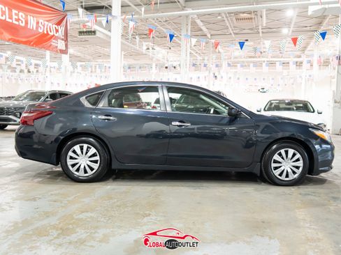 Used 2018 Nissan Altima 2.5 S w/ S Convenience Package image 8