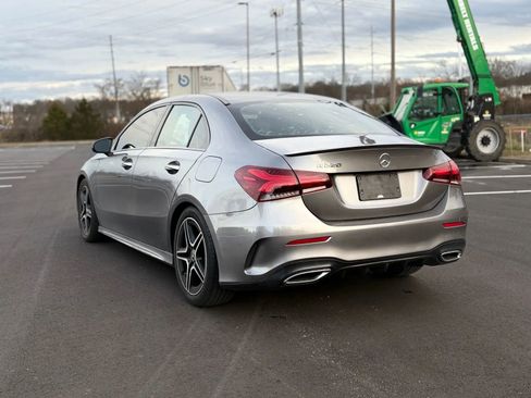 Used 2019 Mercedes-Benz A 220 image 3