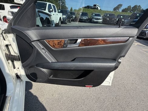 Used 2014 Mercedes-Benz C 250 Sedan w/ Multimedia Package image 11