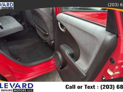 Used 2012 Honda Fit image 28