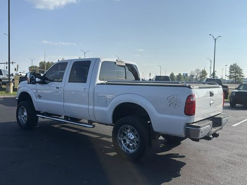Used 2011 Ford F250 Lariat w/ Lariat Interior Pkg AWD/4WD image 3