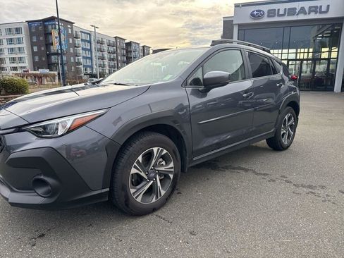 Certified 2024 Subaru Crosstrek 2.0i Premium image 3