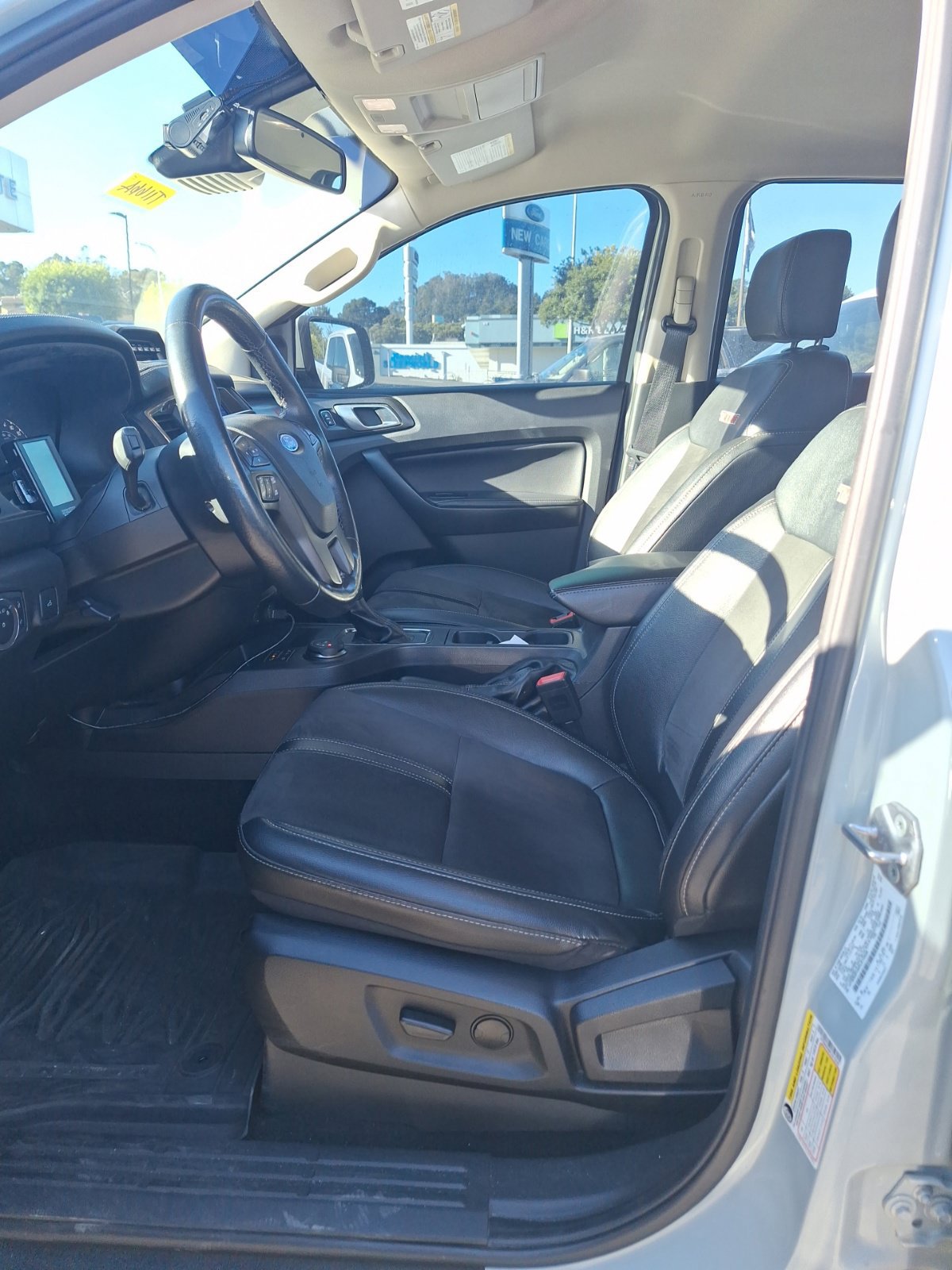 Used 2023 Ford Ranger Lariat w/ Tremor Off-Road Package AWD/4WD image 13