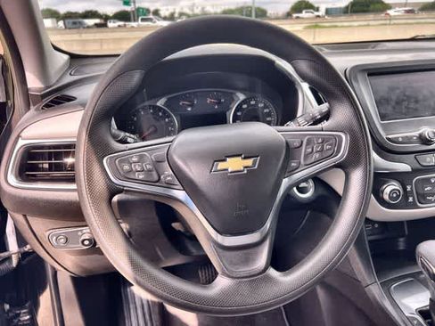 Used 2024 Chevrolet Equinox LT image 17