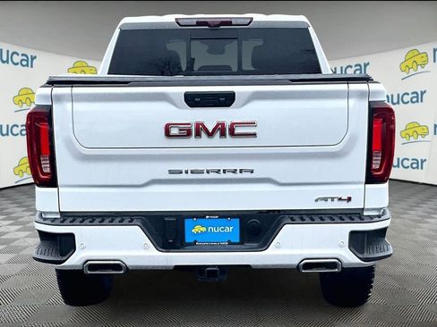 Used 2024 GMC Sierra 1500 AT4 w/ Technology Package AWD/4WD image 7