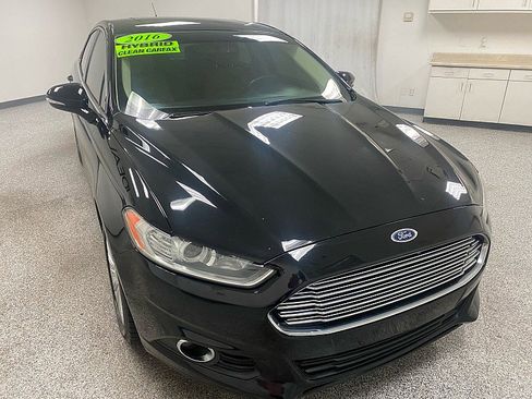 Used 2016 Ford Fusion Energi SE image 4