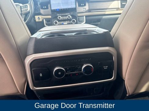Used 2024 Ford Expedition Limited RWD image 27