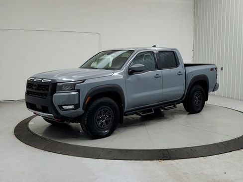 New 2026 Nissan Frontier PRO-4X w/ Pro Premium Package AWD/4WD image 3