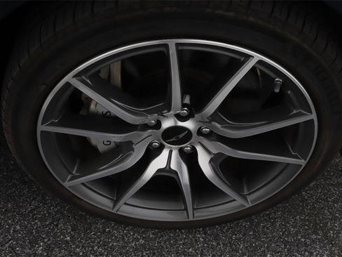 Used 2025 Genesis G70 2.5T image 85