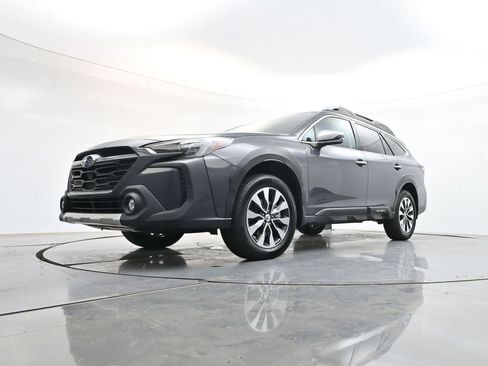 Used 2023 Subaru Outback Touring AWD/4WD image 35