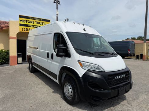 Used 2023 RAM ProMaster 2500 159 High Roof FWD image 8