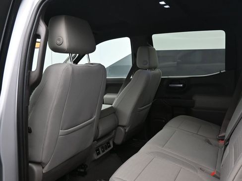 Used 2021 Chevrolet Silverado 1500 LT image 19