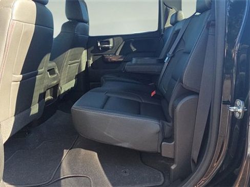 Used 2019 GMC Sierra 3500 SLT image 20