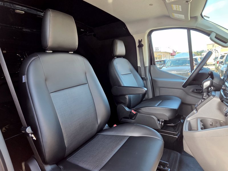 New 2026 Ford Transit 150 Low Roof AWD image 18