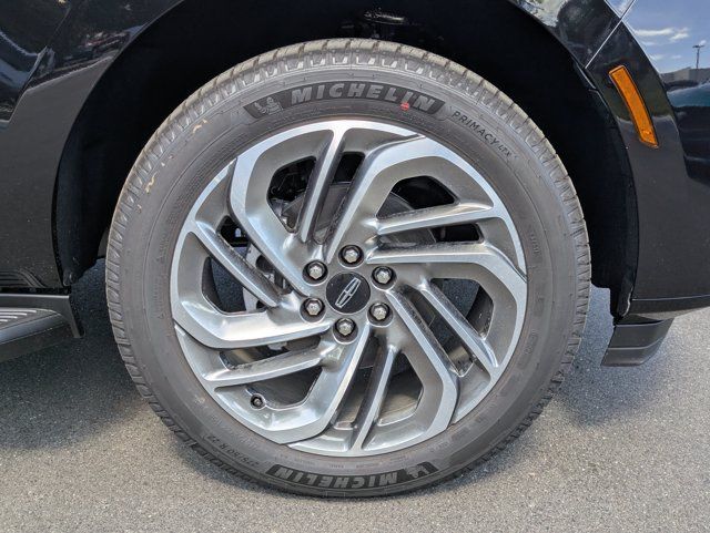 New 2027 Lincoln Navigator Premiere RWD image 11