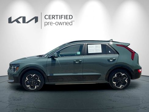 Certified 2024 Kia Niro Wind FWD image 7