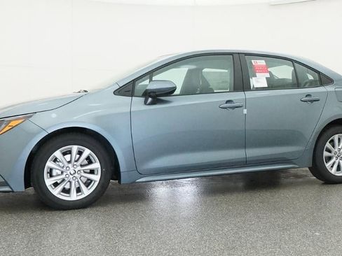 New 2026 Toyota Corolla LE image 18