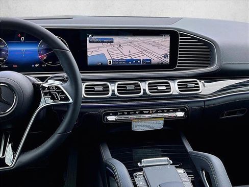 New 2026 Mercedes-Benz GLE 450 4MATIC Coupe image 9