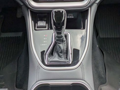 Certified 2025 Subaru Outback Limited image 20