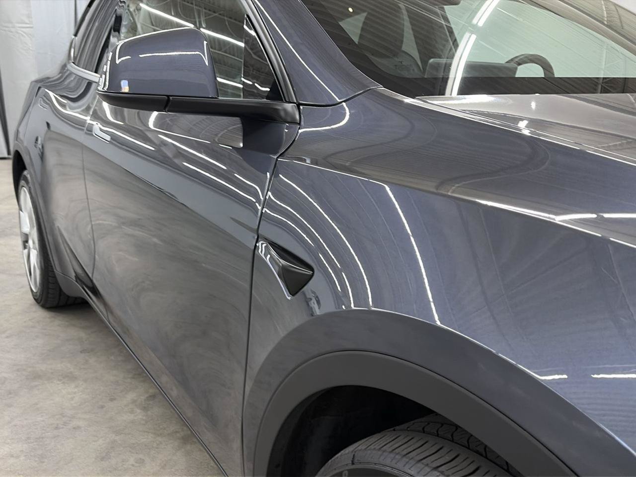 Used 2023 Tesla Model Y Long Range AWD/4WD image 5