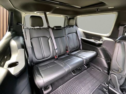 New 2026 Jeep Grand Wagoneer 4WD image 26