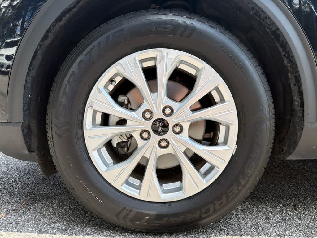 Used 2024 Ford Escape Active FWD image 11