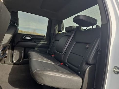 Used 2024 Chevrolet Silverado 2500 LTZ w/ LTZ Convenience Package AWD/4WD image 15