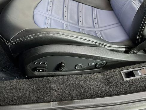 Used 2019 Ferrari 488 Spider image 21