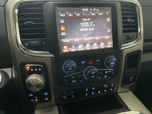 Used 2017 RAM 1500 Laramie w/ Convenience Group image 37