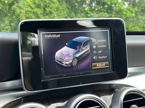 Used 2018 Mercedes-Benz C 300 Sedan image 45