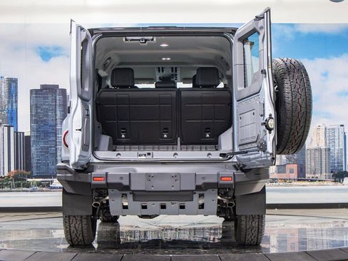 Used 2024 INEOS Grenadier image 12