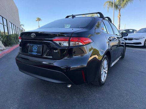 Used 2023 Toyota Corolla LE image 5
