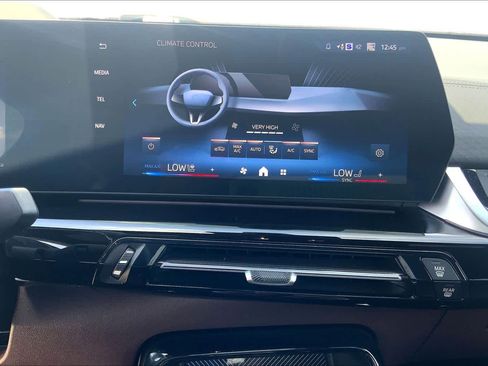 Used 2024 BMW X2 xDrive28i image 33