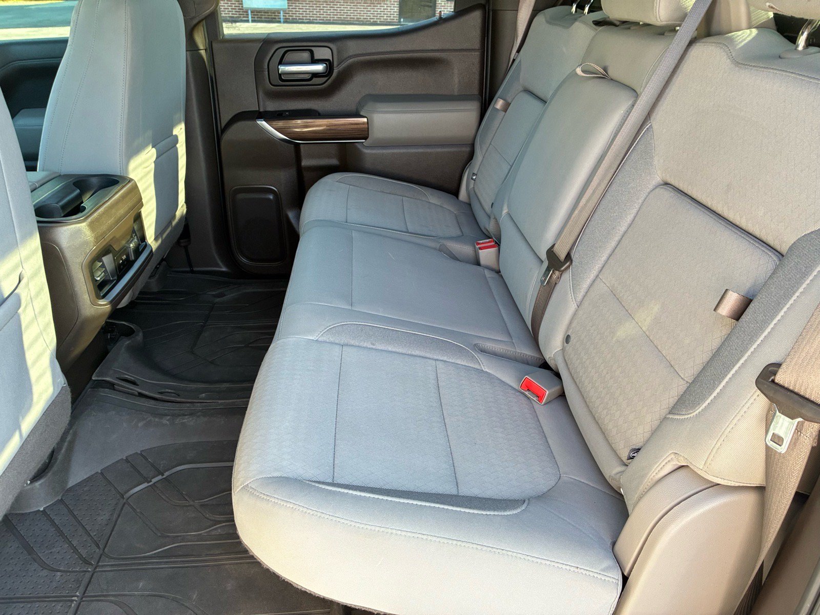 Used 2019 Chevrolet Silverado 1500 LT Trail Boss AWD/4WD image 10