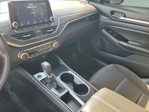 Certified 2023 Nissan Altima 2.5 SV image 29