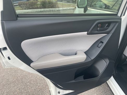 Used 2018 Subaru Forester 2.5i Premium w/ Popular Package #2A image 26