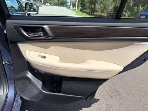 Used 2017 Subaru Legacy 2.5i Limited AWD/4WD image 19
