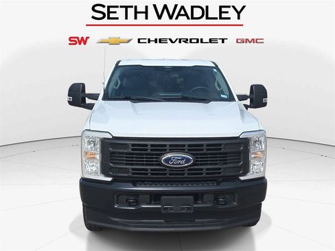 Used 2024 Ford F250 XL image 2