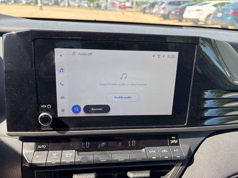 Used 2025 Toyota Camry LE FWD image 15
