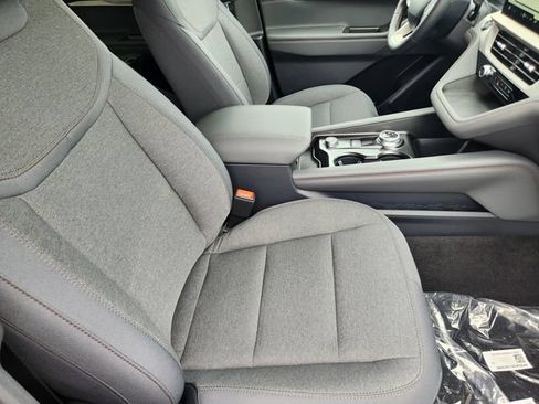 New 2026 Ford Explorer Active RWD image 14